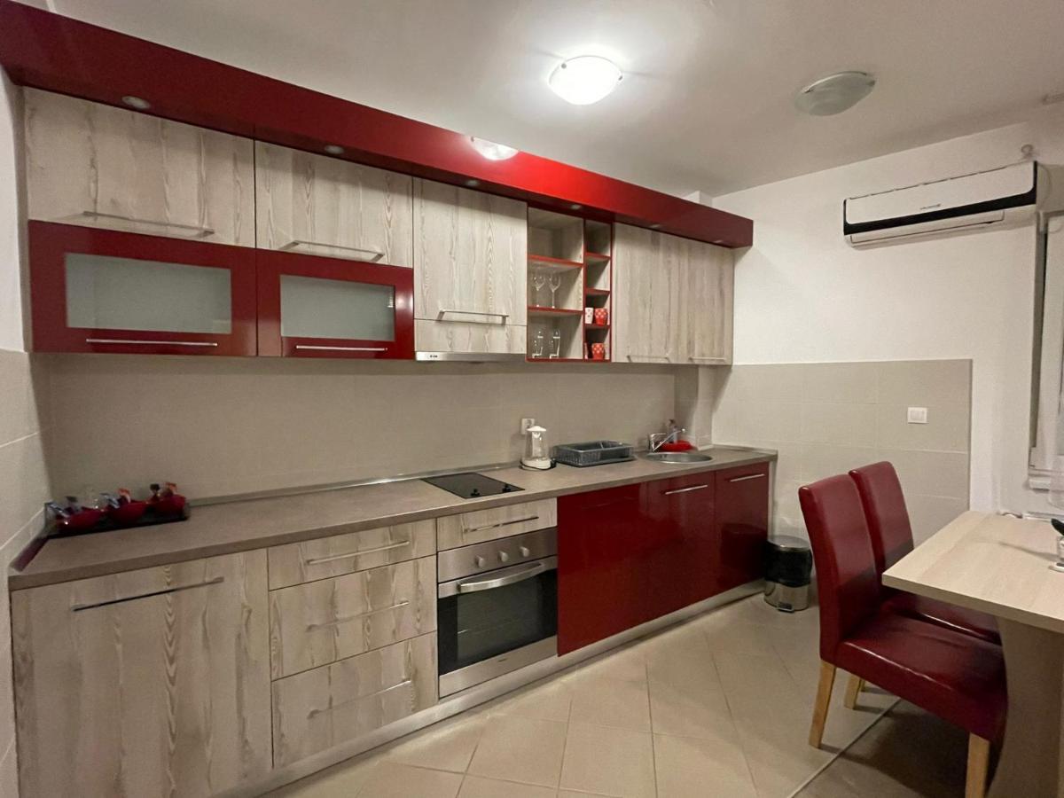 Holiday Wing Apartments Jagodina Exterior photo