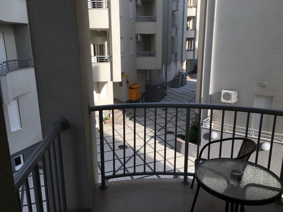 Holiday Wing Apartments Jagodina Exterior photo